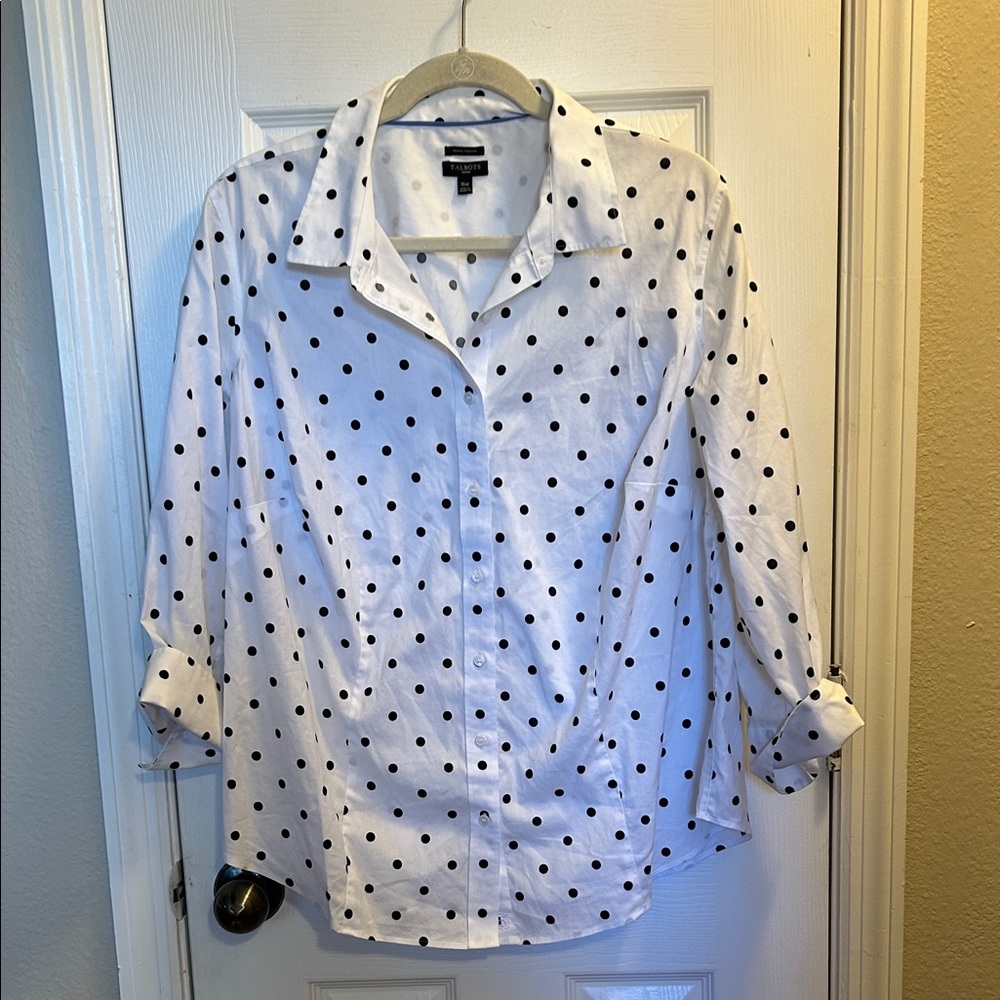 Talbots White and Black Polka Dot Button-Down Shirt. Wrinkle Resistant